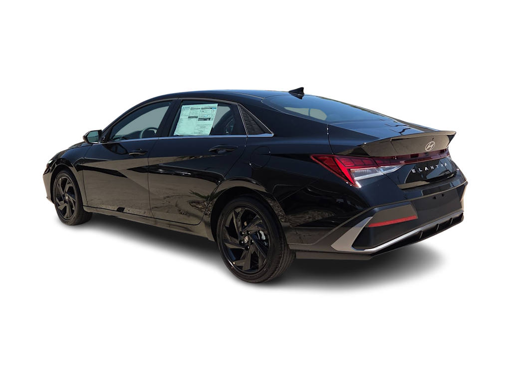 Thumbnail: 2026 Hyundai Elantra - 4