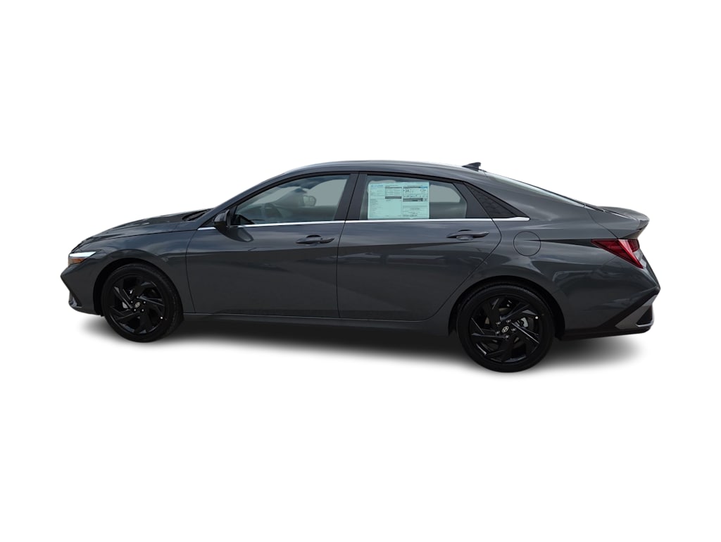 Thumbnail: 2026 Hyundai Elantra - 18