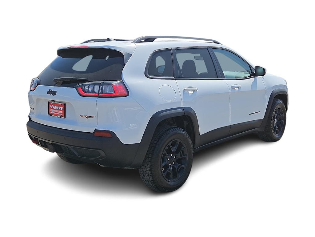 Thumbnail: 2020 Jeep Cherokee - 21