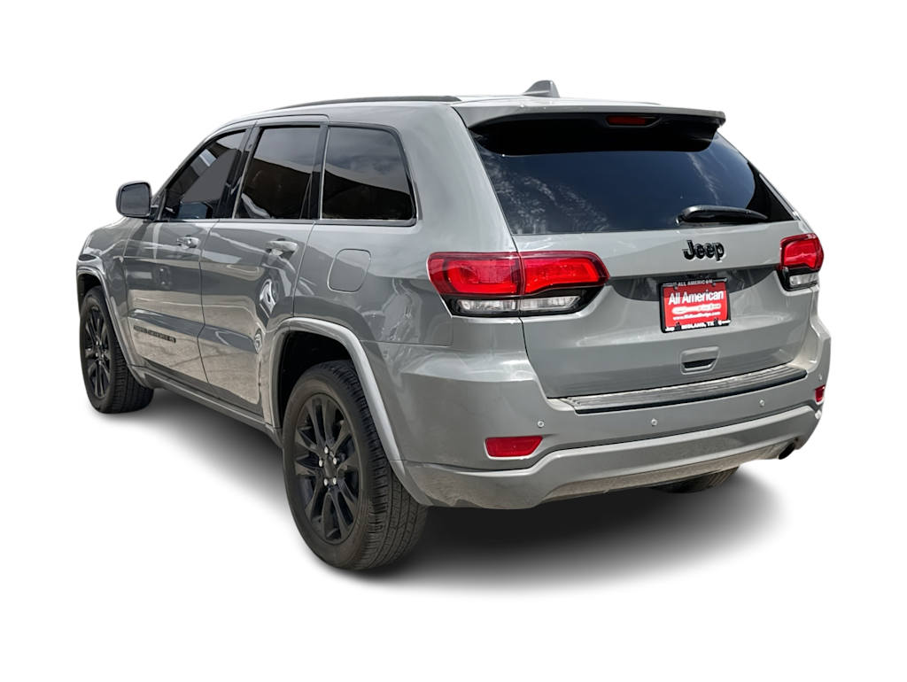 Thumbnail: 2022 Jeep Grand Cherokee - 4