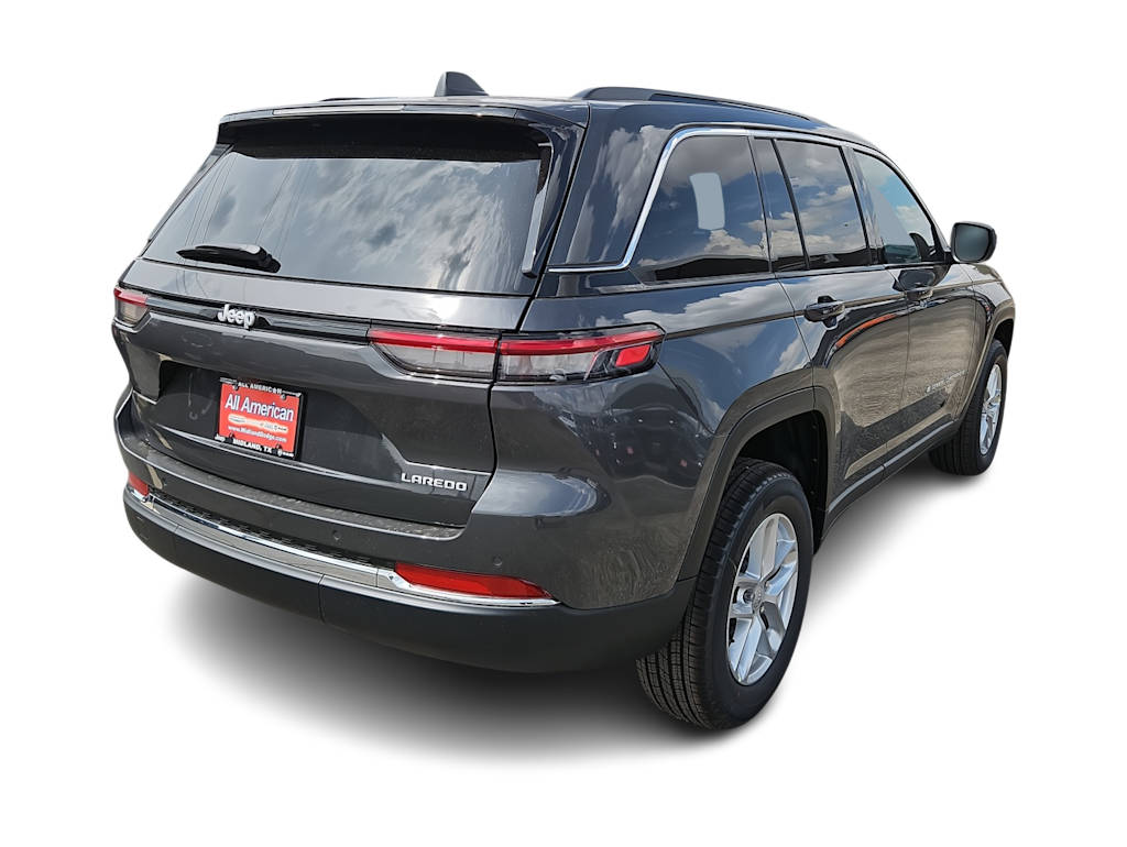 Thumbnail: 2026 Jeep Grand Cherokee - 22