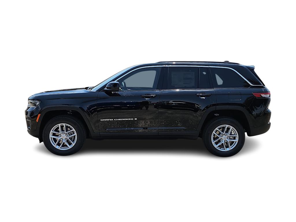 Thumbnail: 2026 Jeep Grand Cherokee - 3