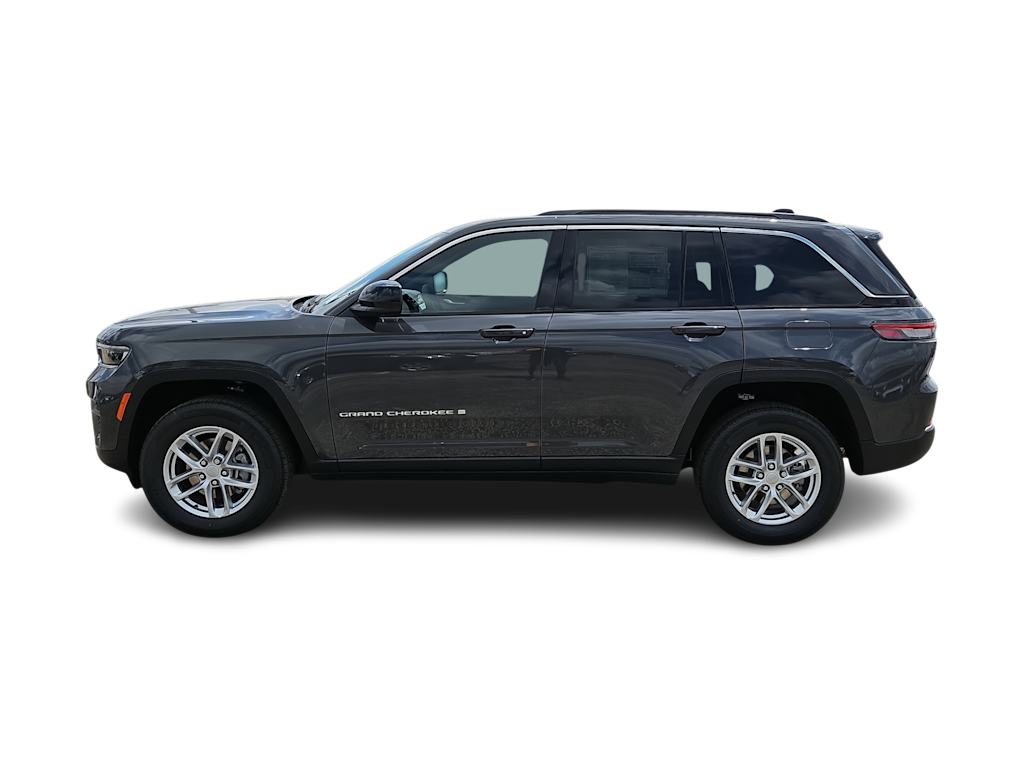 Thumbnail: 2026 Jeep Grand Cherokee - 3