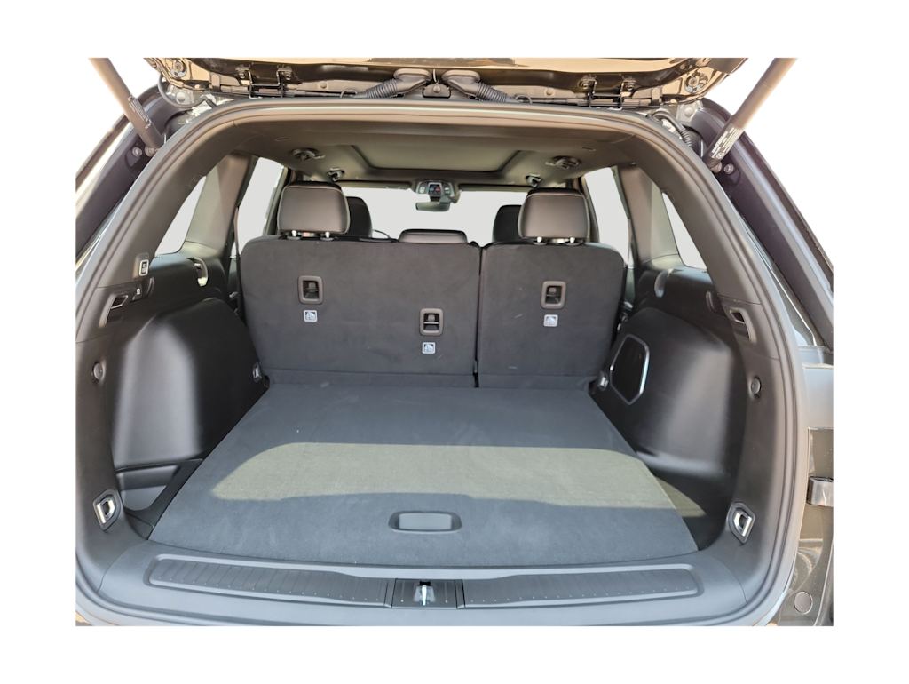 Thumbnail: 2024 Jeep Grand Cherokee - 16