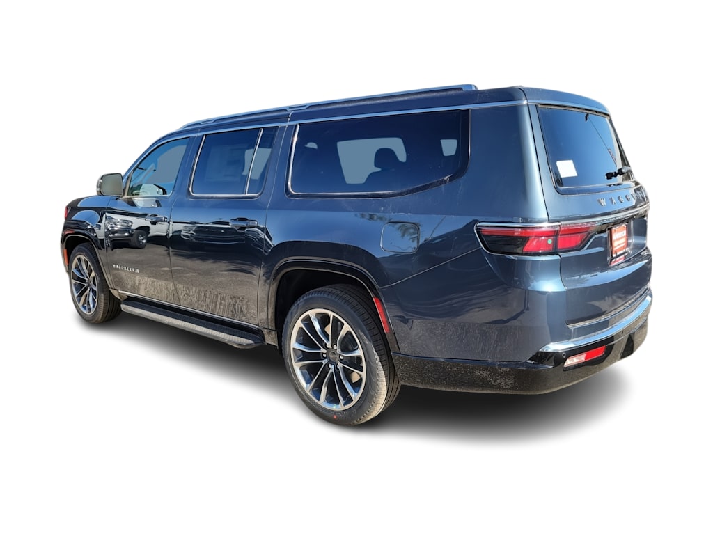 Thumbnail: 2024 Jeep Wagoneer - 4