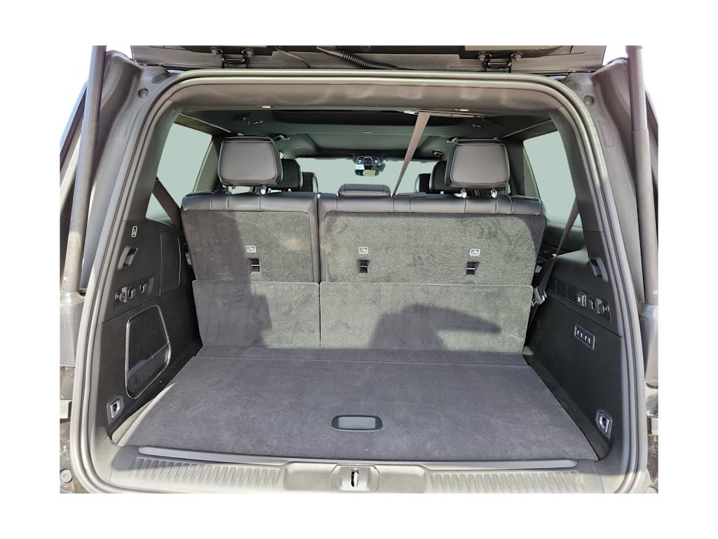 Thumbnail: 2024 Jeep Wagoneer - 18