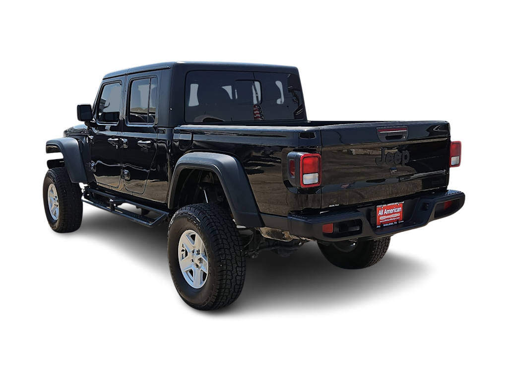 Thumbnail: 2020 Jeep Gladiator - 4