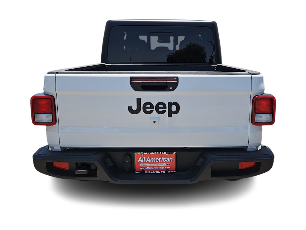 Thumbnail: 2026 Jeep Gladiator - 4