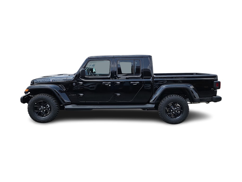Thumbnail: 2026 Jeep Gladiator - 3