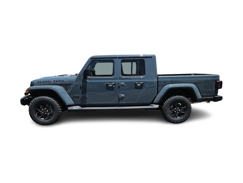Thumbnail: 2026 Jeep Gladiator - 3