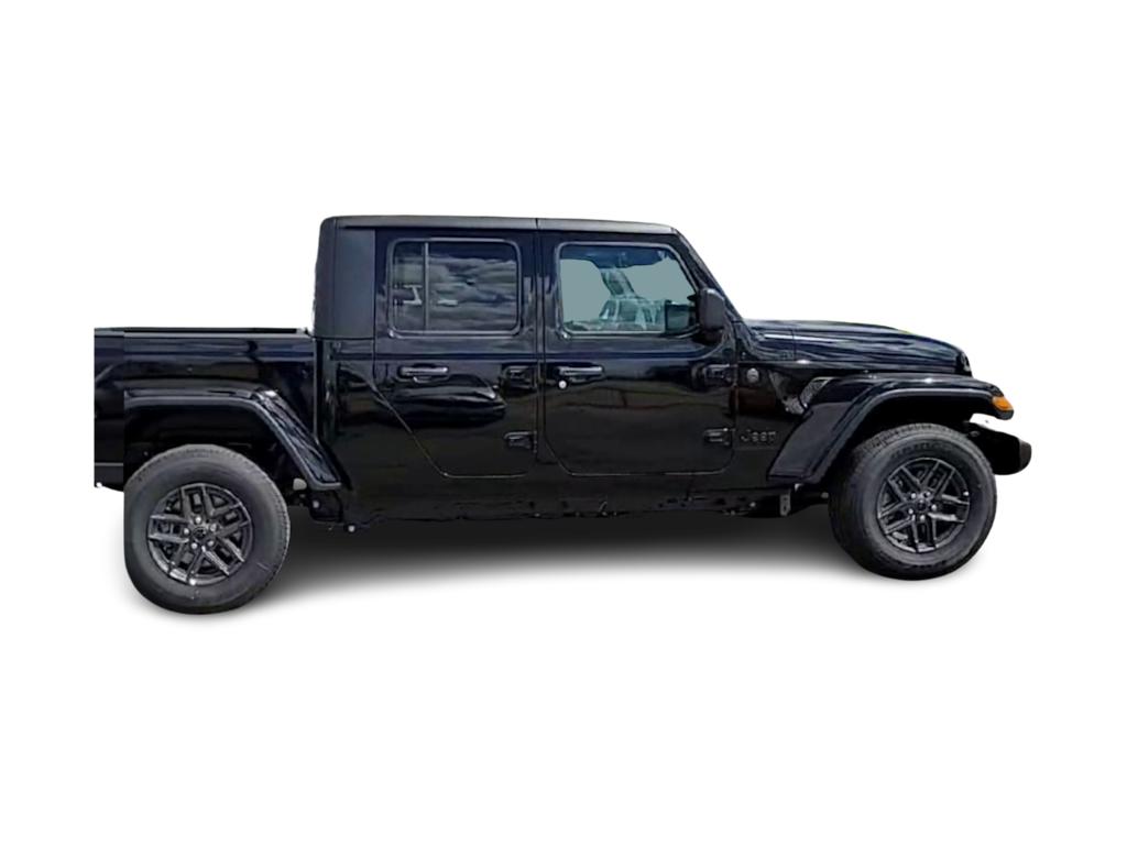 Thumbnail: 2025 Jeep Gladiator - 20
