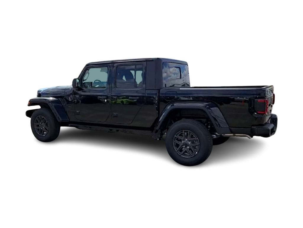 Thumbnail: 2025 Jeep Gladiator - 17