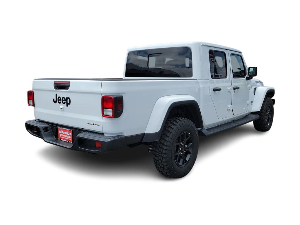 Thumbnail: 2026 Jeep Gladiator - 18