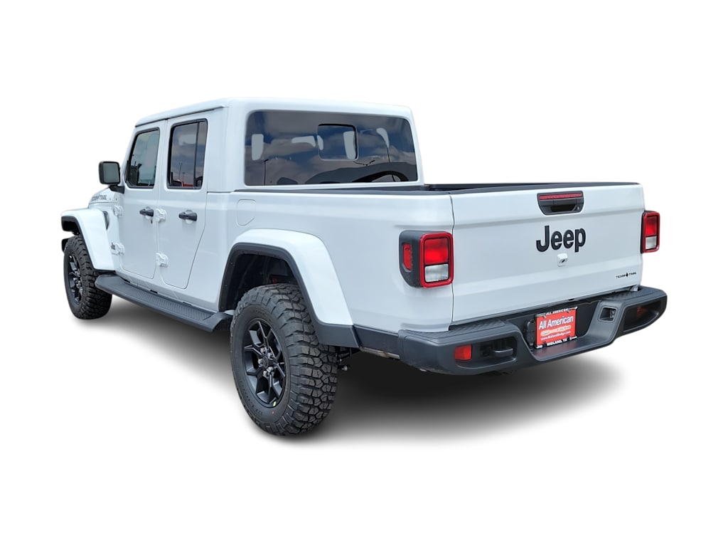 Thumbnail: 2026 Jeep Gladiator - 4