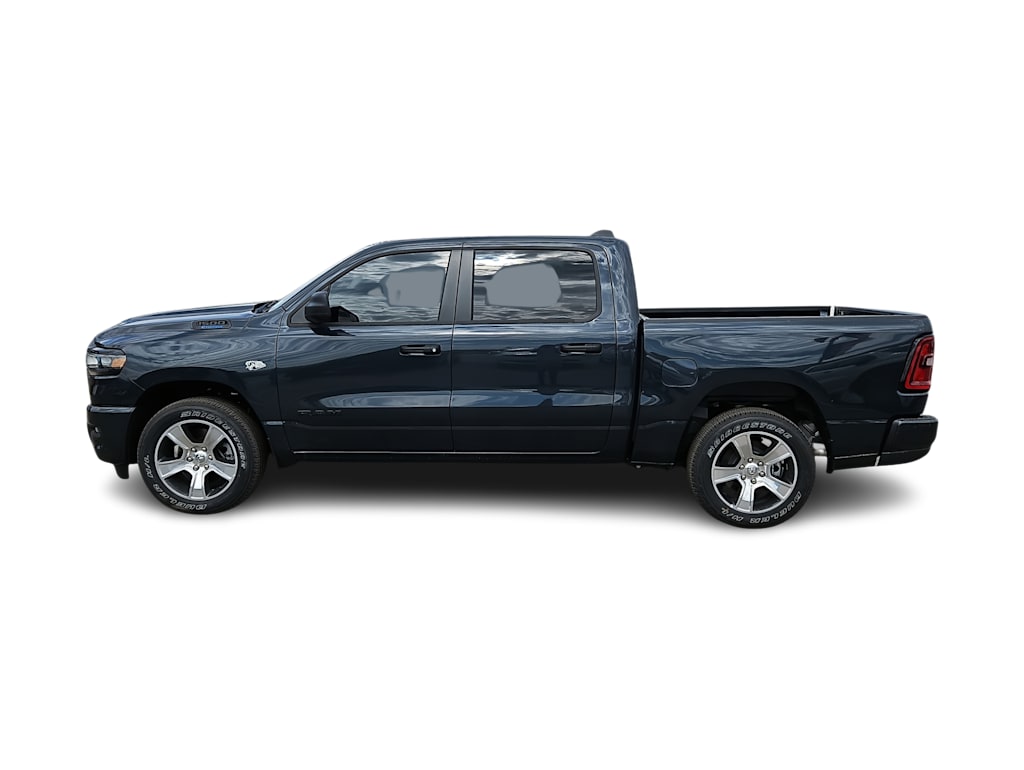 Thumbnail: 2026 RAM 1500 - 3