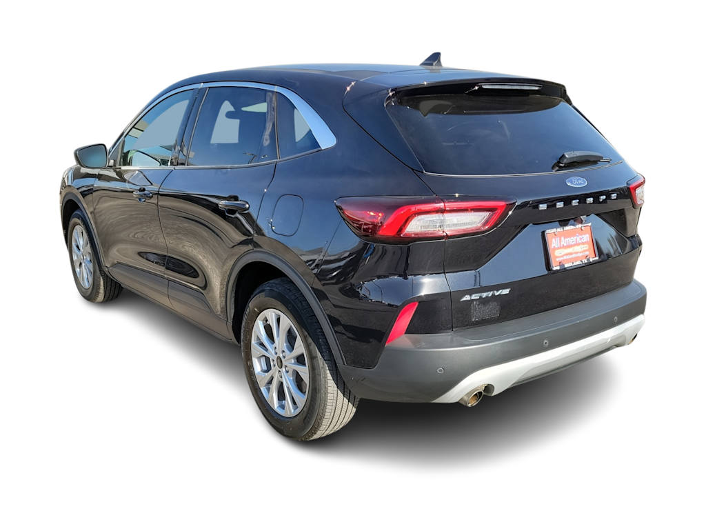 Thumbnail: 2023 Ford Escape - 4