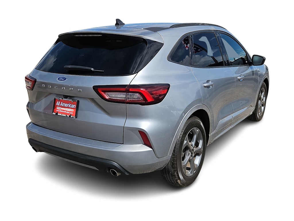 Thumbnail: 2023 Ford Escape - 22