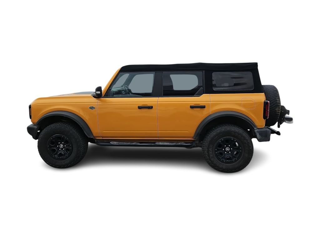 Thumbnail: 2022 Ford Bronco - 3