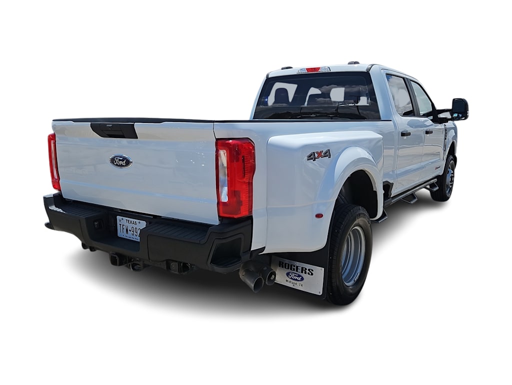 Thumbnail: 2023 Ford F-350 - 20
