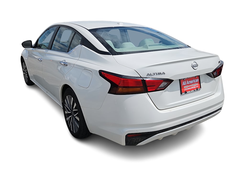 Thumbnail: 2024 Nissan Altima - 4