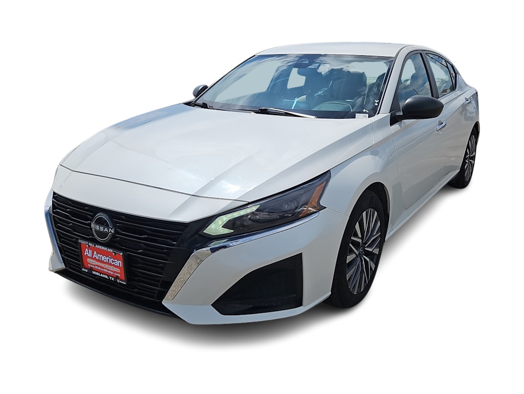 Thumbnail: 2024 Nissan Altima - 20