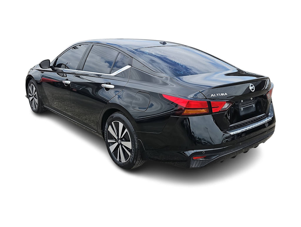 Thumbnail: 2022 Nissan Altima - 4