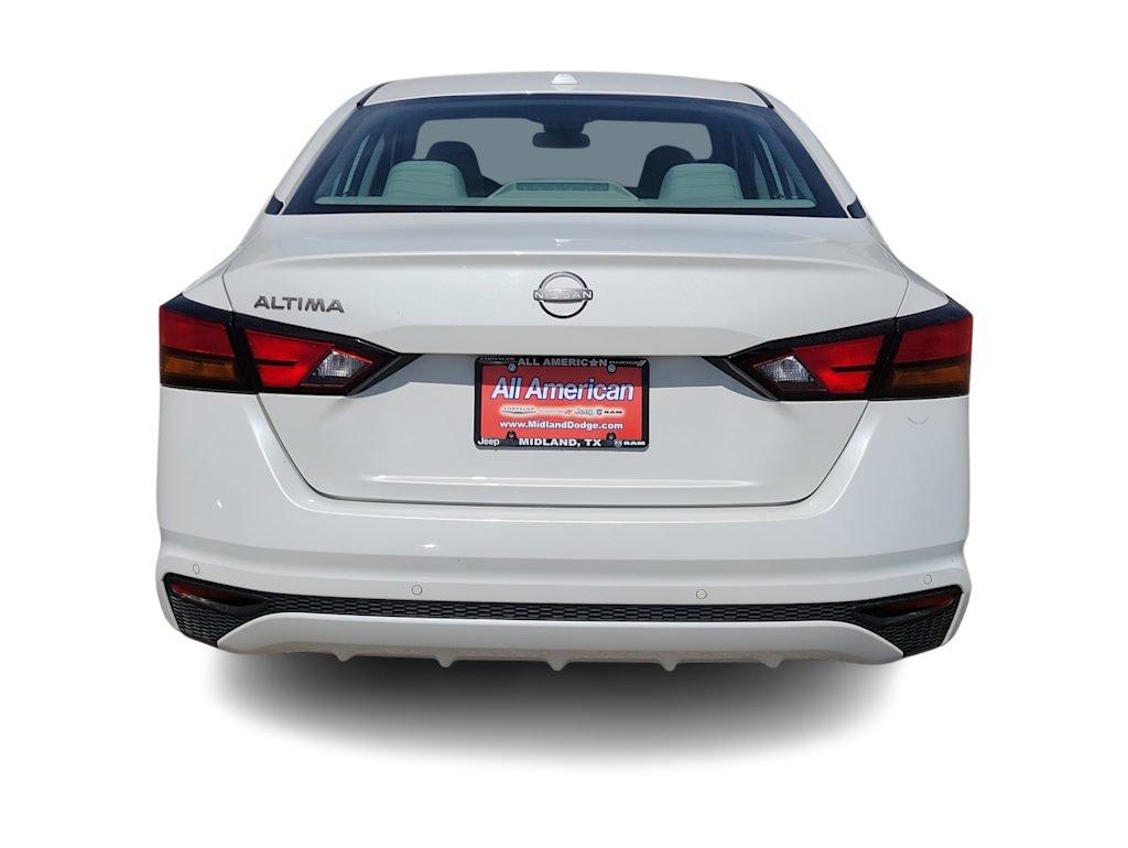 Thumbnail: 2025 Nissan Altima - 5