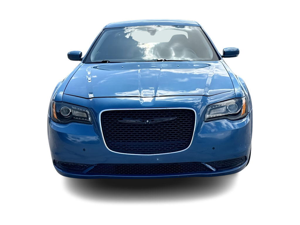 Thumbnail: 2023 Chrysler 300 - 6
