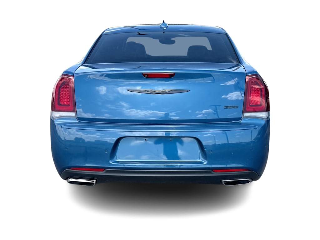 Thumbnail: 2023 Chrysler 300 - 5