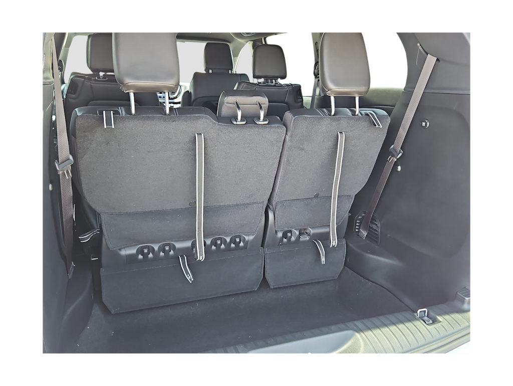 2027 Chrysler Pacifica Select - Photo 17
