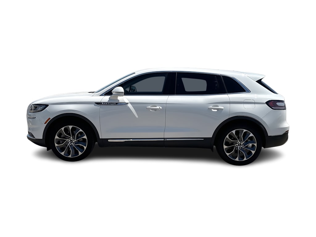 Thumbnail: 2023 Lincoln Nautilus - 3