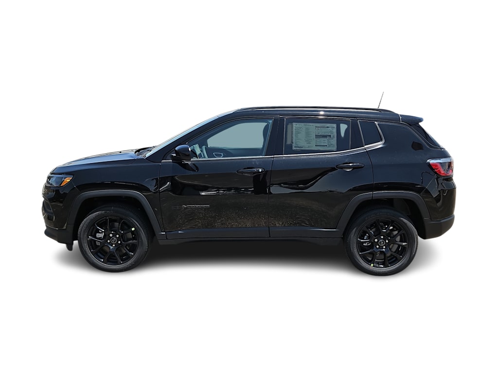 Thumbnail: 2026 Jeep Compass - 3