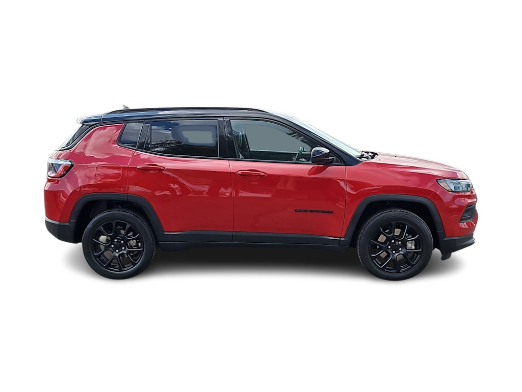 Thumbnail: 2023 Jeep Compass - 23