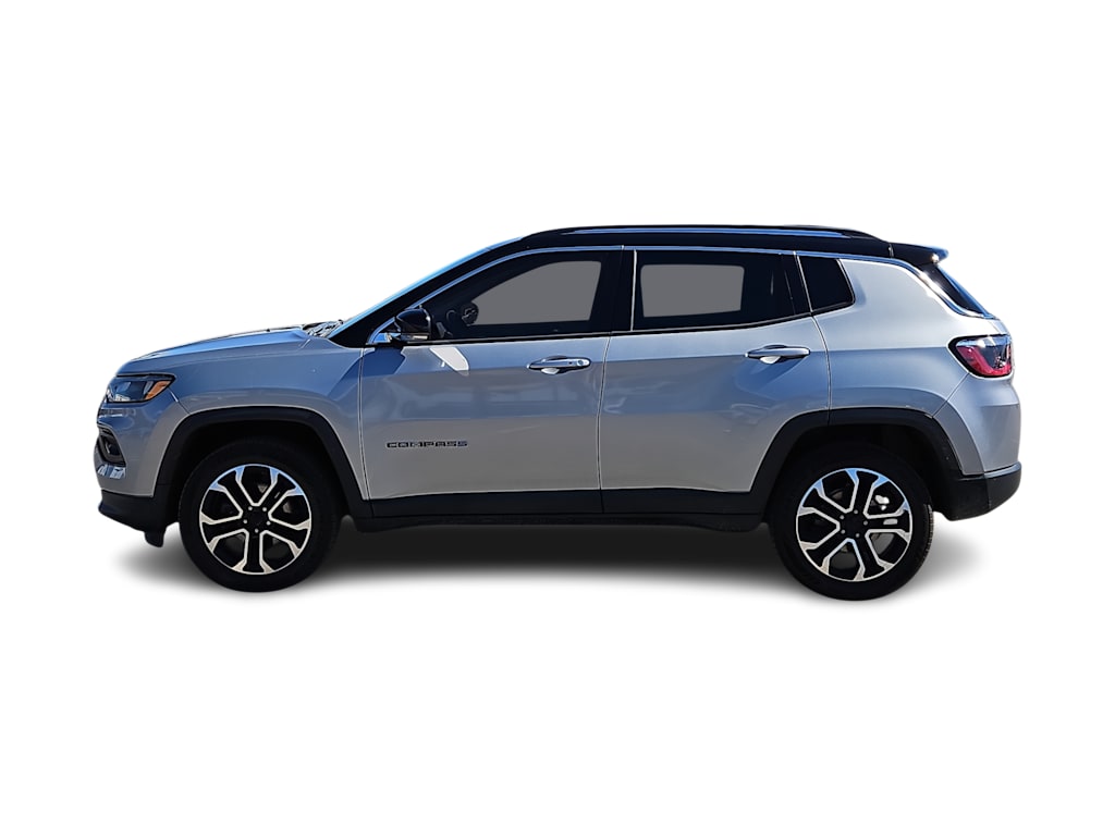 Thumbnail: 2022 Jeep Compass - 3