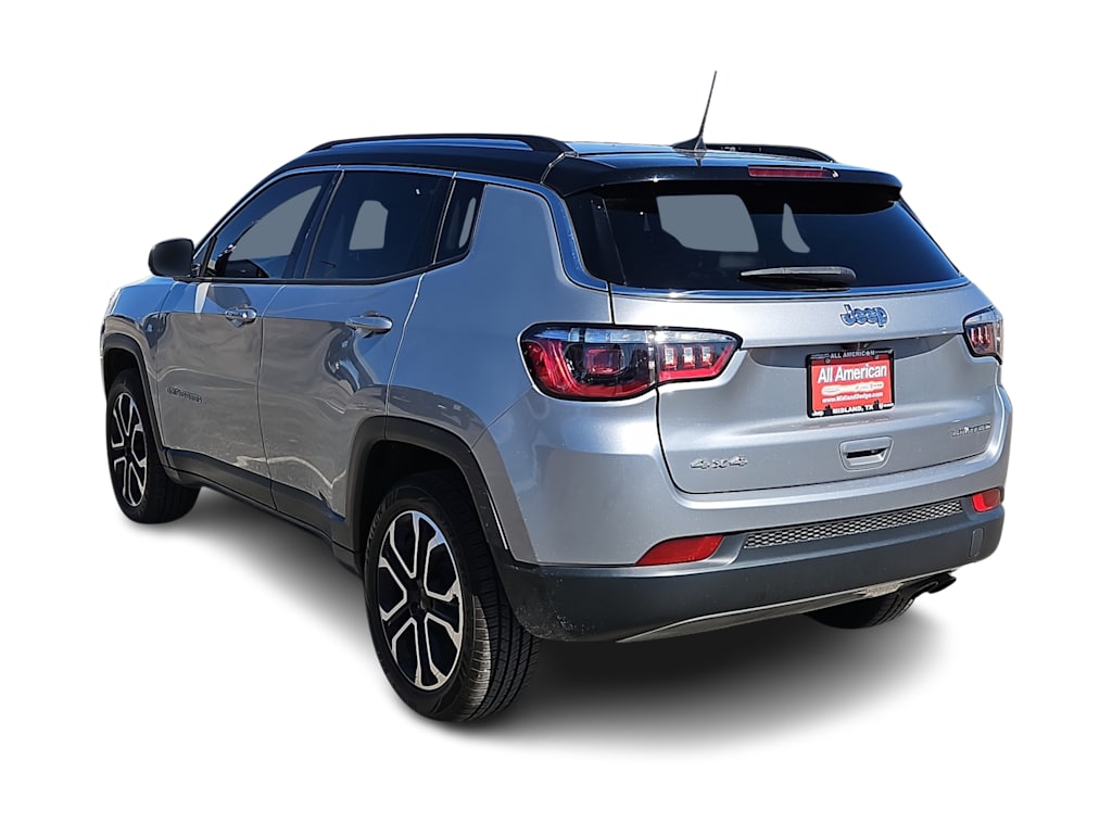 Thumbnail: 2022 Jeep Compass - 4