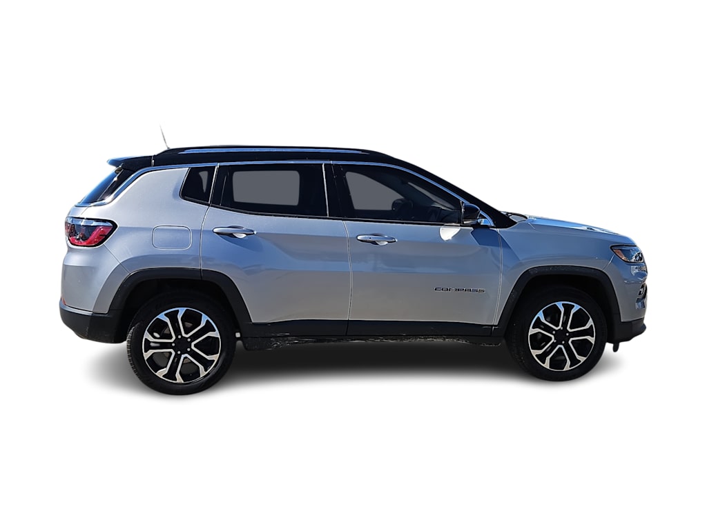 Thumbnail: 2022 Jeep Compass - 22