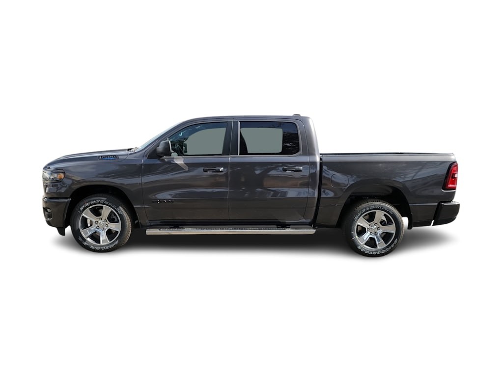 Thumbnail: 2026 RAM 1500 - 3