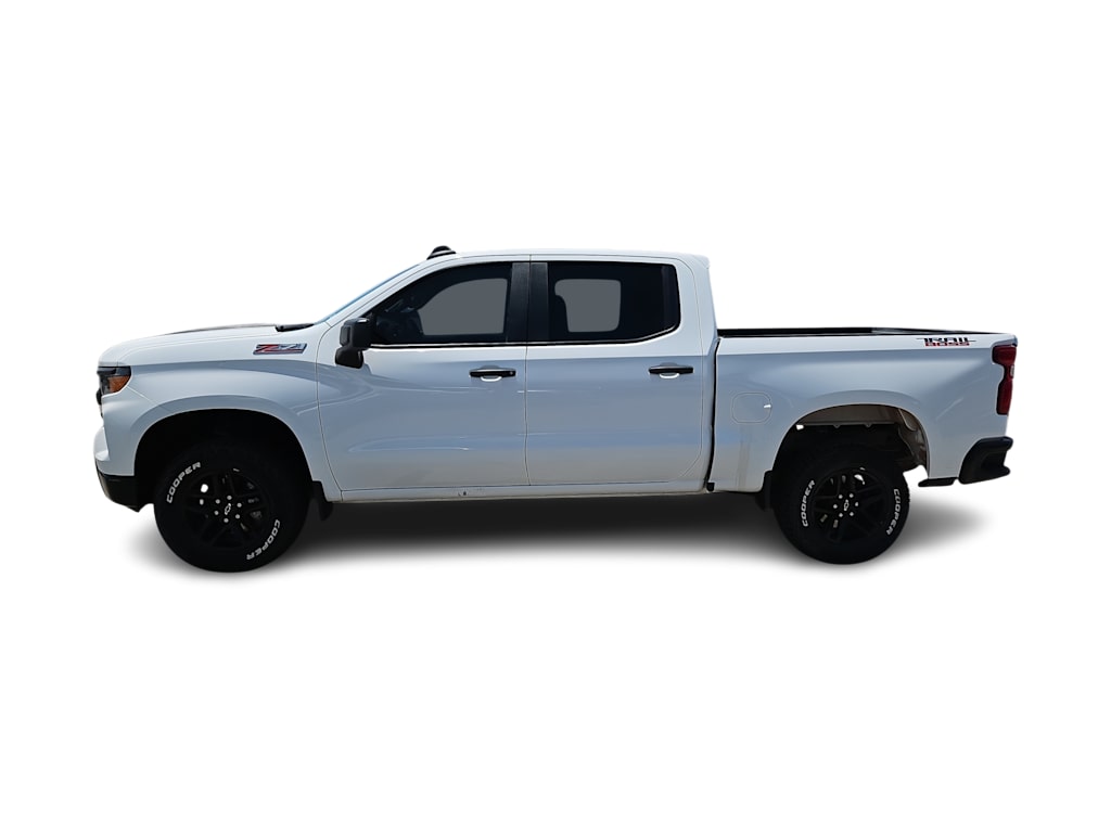 Thumbnail: 2022 Chevrolet Silverado 1500 - 3