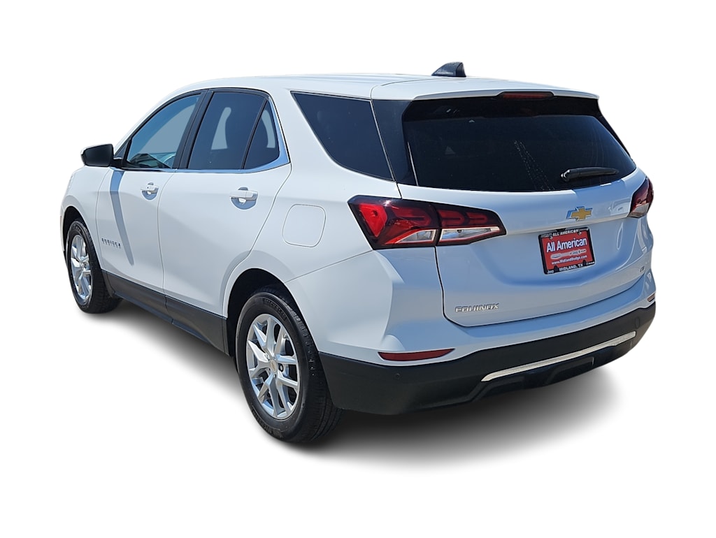 Thumbnail: 2024 Chevrolet Equinox - 4