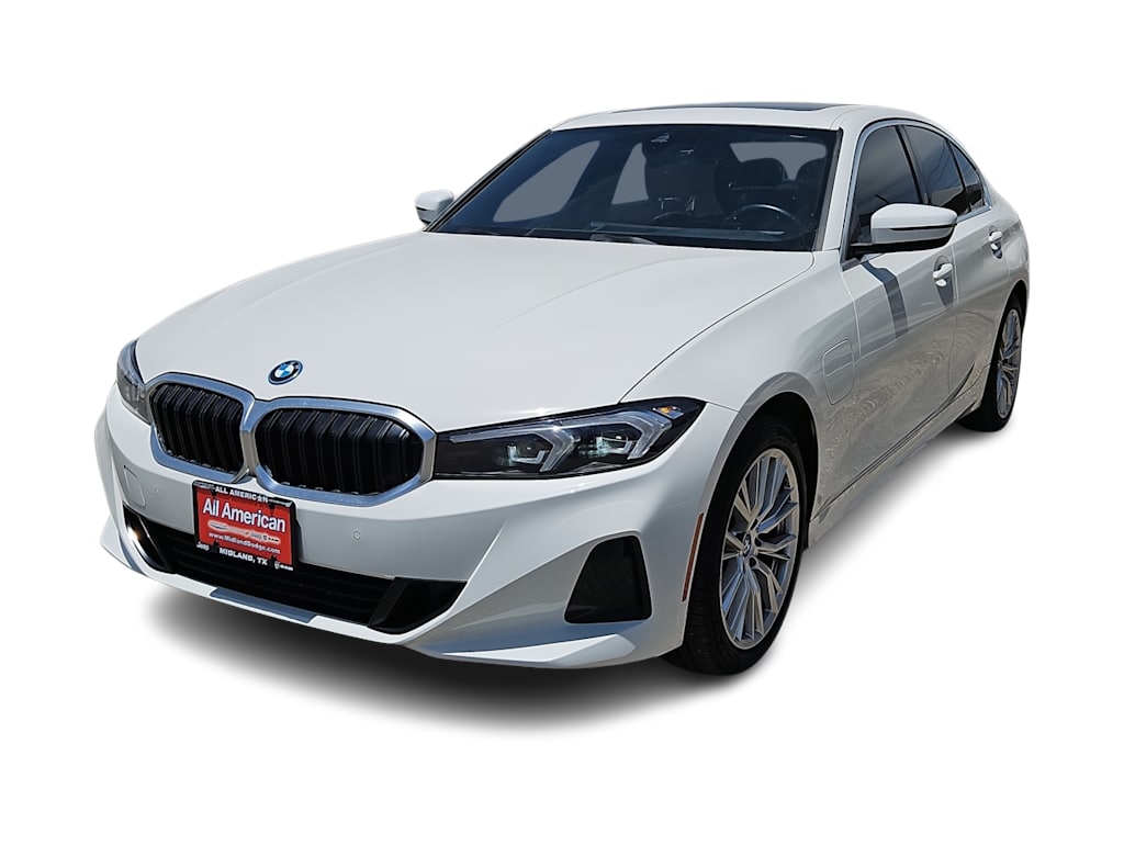 Thumbnail: 2024 BMW 3 Series - 18