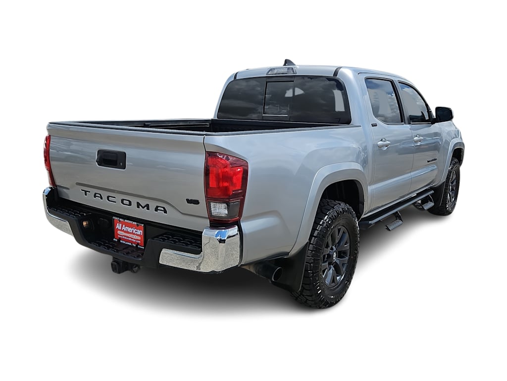 Thumbnail: 2023 Toyota Tacoma - 21