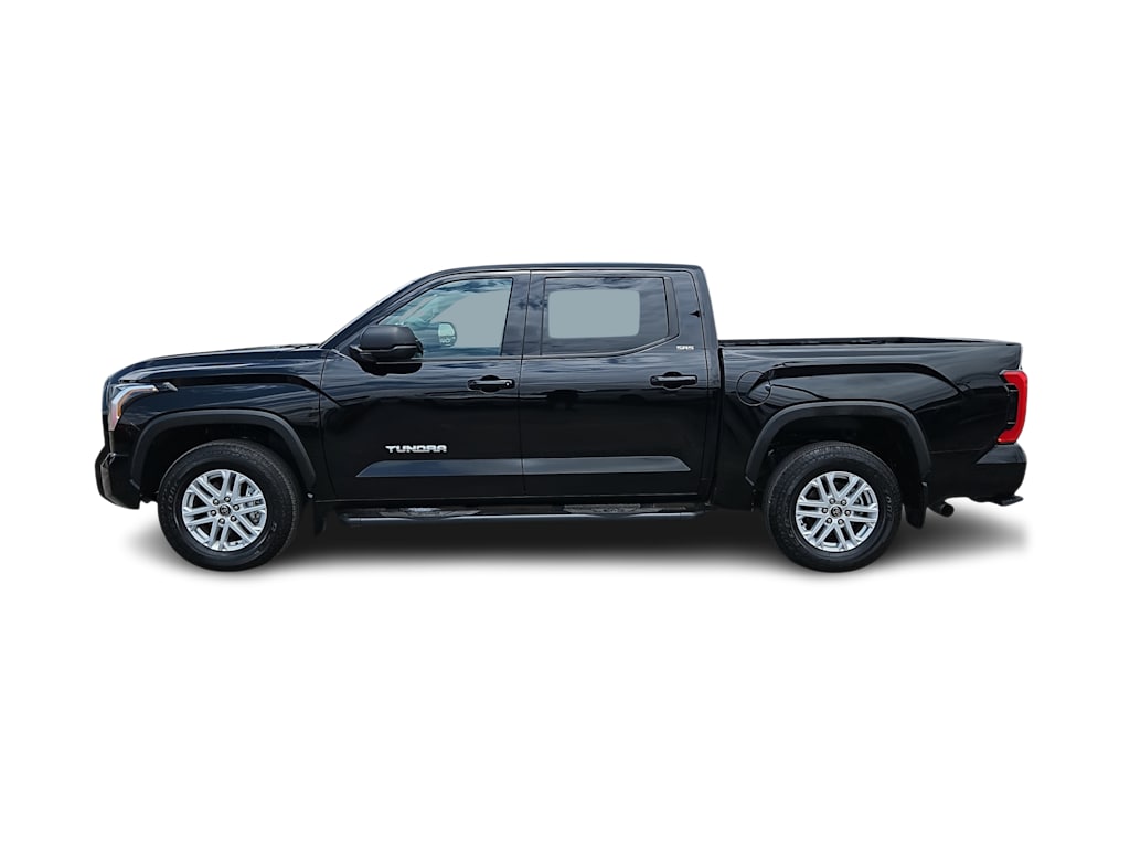 Thumbnail: 2024 Toyota Tundra - 3