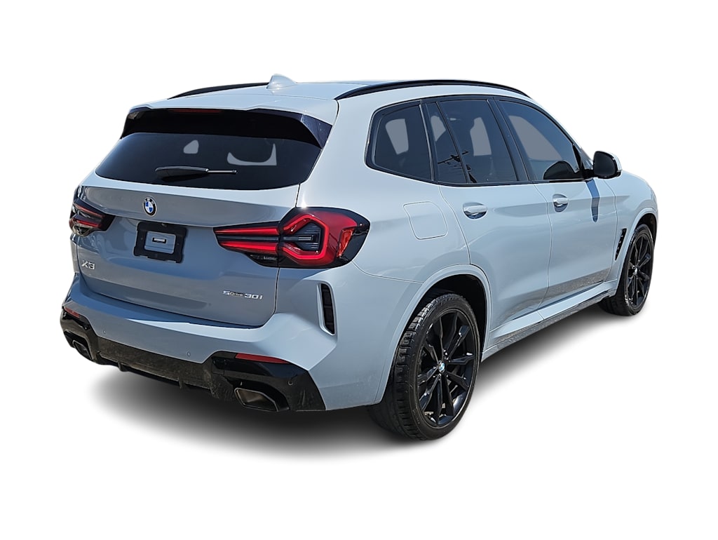 Thumbnail: 2023 BMW X3 - 22