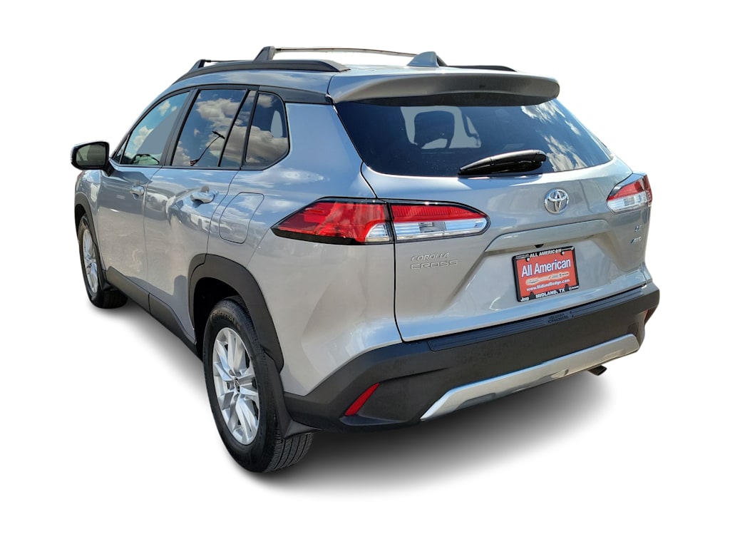 Thumbnail: 2024 Toyota Corolla Cross - 4