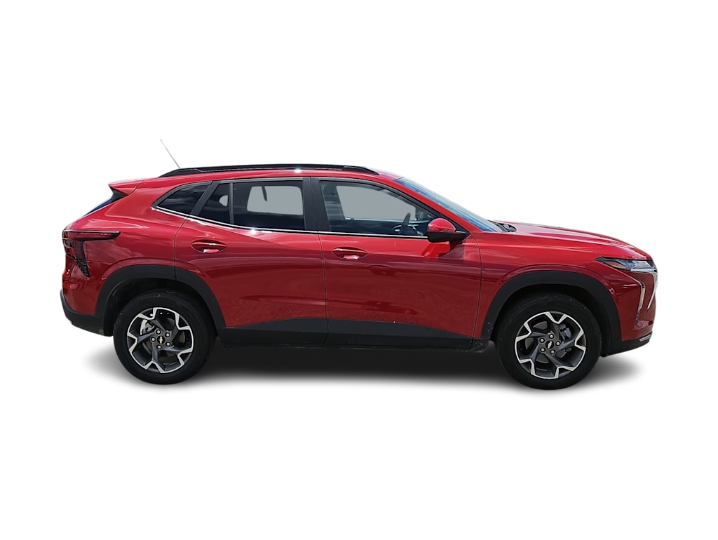Thumbnail: 2026 Chevrolet Trax - 23