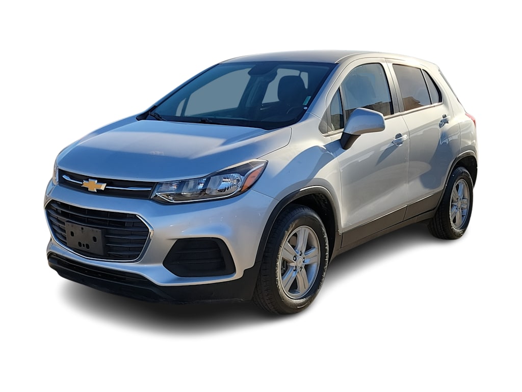 Thumbnail: 2022 Chevrolet Trax - 2