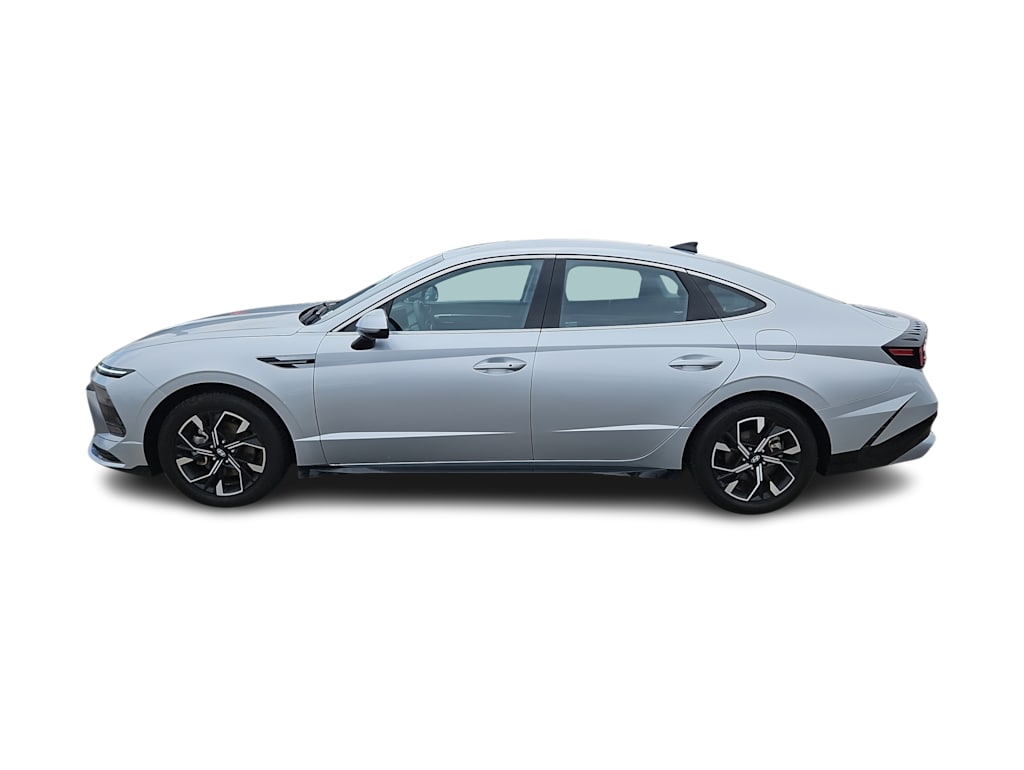 Thumbnail: 2025 Hyundai Sonata - 3