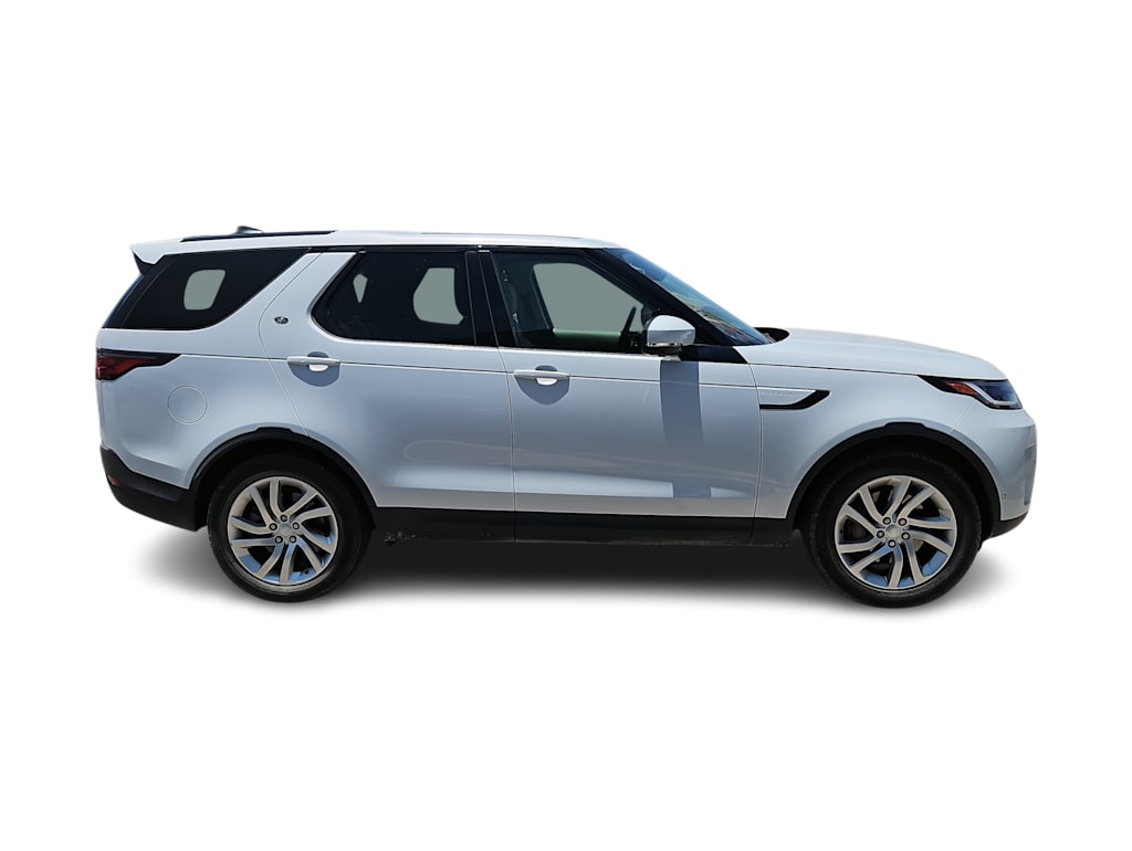 Thumbnail: 2023 Land Rover Discovery - 22