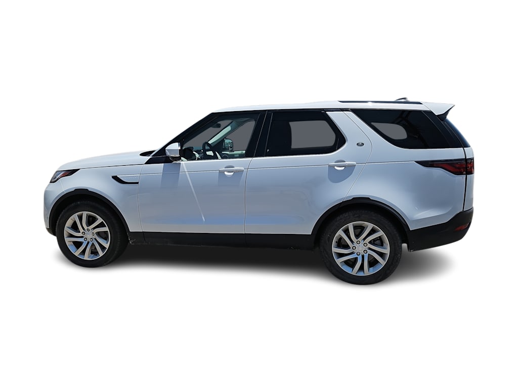 Thumbnail: 2023 Land Rover Discovery - 3