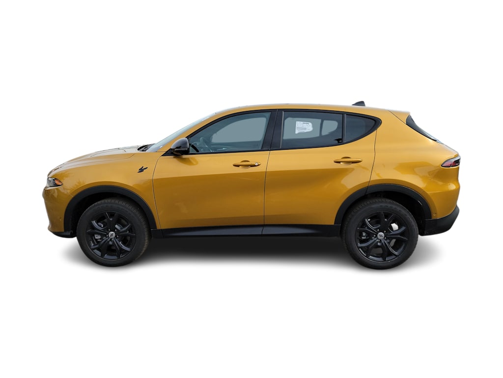 Thumbnail: 2024 Dodge Hornet - 3